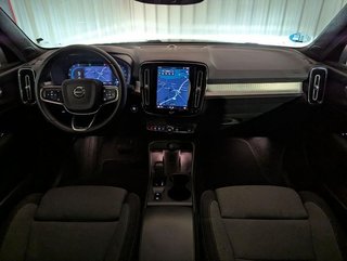 Volvo XC40 2.0 B3 G Core Auto