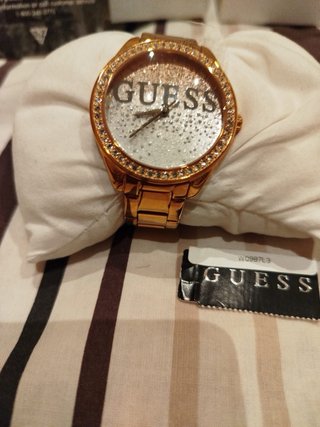 Reloj Guess Mujer Dorado