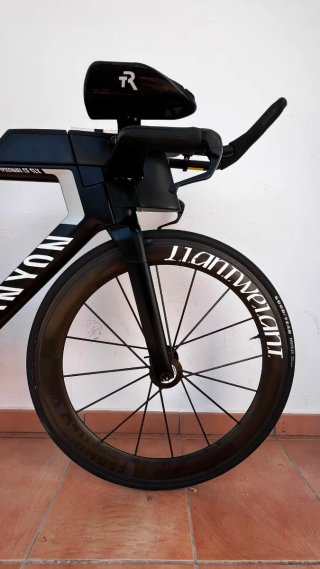 Bicicleta Triatlón Canyon Speedmax CF SLX...