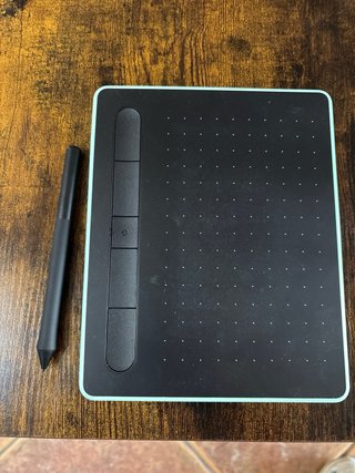 Tableta Gráfica Wacom Negra y Verde