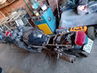 Kawasaki ZZ-R 600 documentada