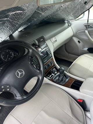 Mercedes-Benz Clase C 2006