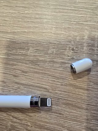 iPad 9 64GB + Funda Logitech + Apple Pencil