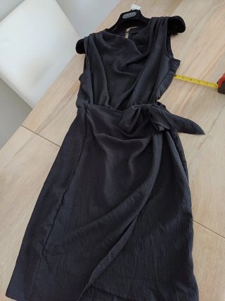 Abito nero portafoglio con fiocco in vita Taglia S