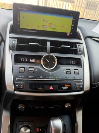 Lexus NX 2019