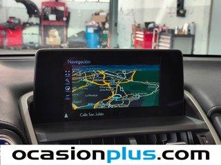 Lexus NX 300h Business Navigation 2WD 145 kW (197 CV)