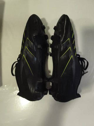 Botas de fútbol Adidas Predator