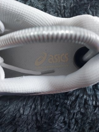 ASICS GEL-KAYANO 14 Plata/Blanco White/Graphite Gr