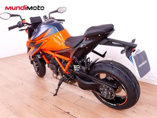 KTM 1290 SUPER DUKE R
