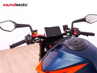 KTM 1290 SUPER DUKE R