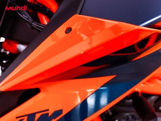 KTM 1290 SUPER DUKE R