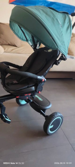 Triciclo infantil negro