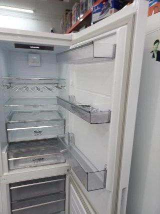 NEVERA GRUNDIG GARANTIA TRANSPORTE