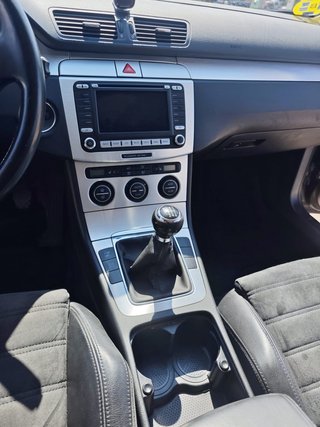 Volkswagen Passat Variant 2.0 TDI 140cv Highline