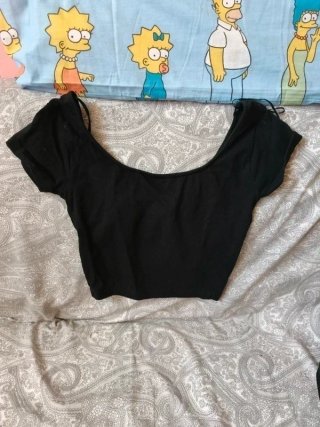 Top negro escote lazo talla XS