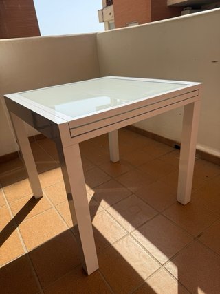 Mesa extensible jardín cristal y metal