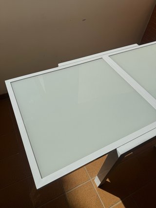 Mesa extensible jardín cristal y metal