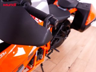 KTM 1290 SUPER DUKE GT ABS