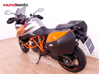 KTM 1290 SUPER DUKE GT ABS