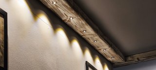 2 Vigas de Imitación de Madera + Luces LED 1,50mt.