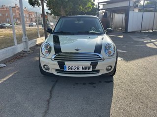 MINI Cooper 2010