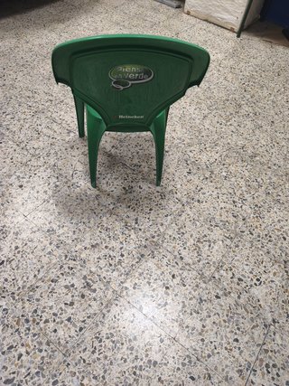 Silla Verde Plástico