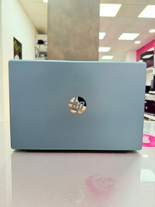 Ordenador portátil HP 14-EM0021LA AMD Ryzen 5 7520U 2.80 GH