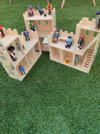 Castillo de juguete de pasta