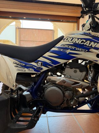 Suzuki LTZ 400 Quad Blanco