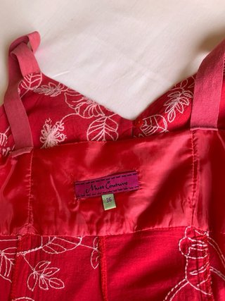 Vestido rojo floral tirantes talla 36