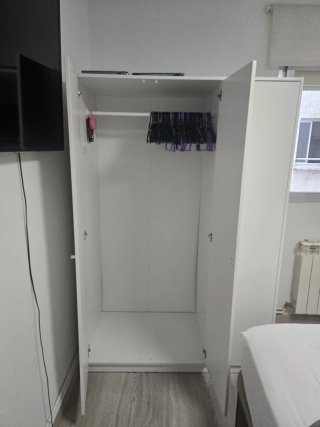 Armario 3 puertas blanco casi nuevo