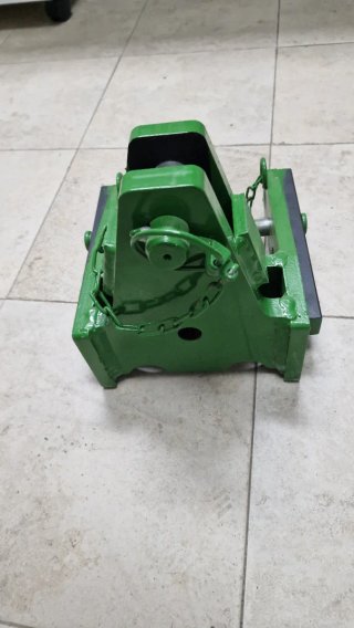 Soporte enganche John Deere ER199904