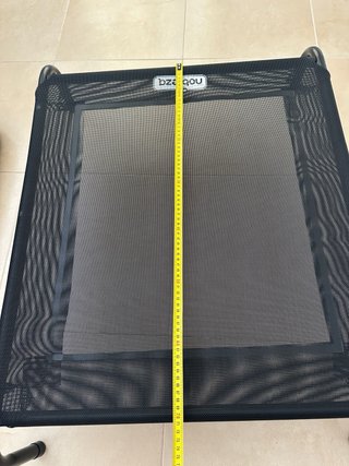 Cama para Mascota con Base Negra