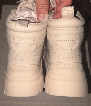 Botas Zara Beige