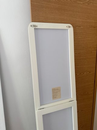 Espejo de pie blanco