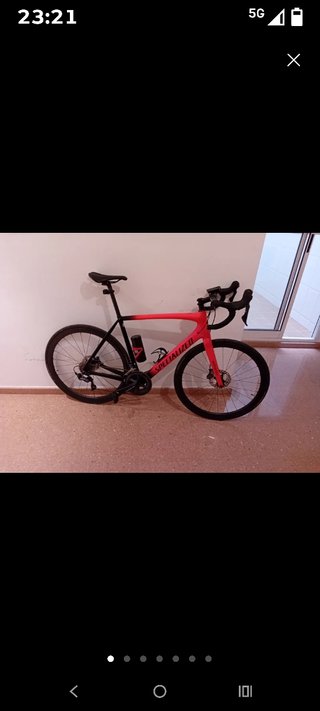 Bicicleta de carretera de carbono. Talla XL(58)