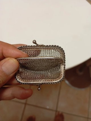 Aumoniere plata maciza siglo XIX