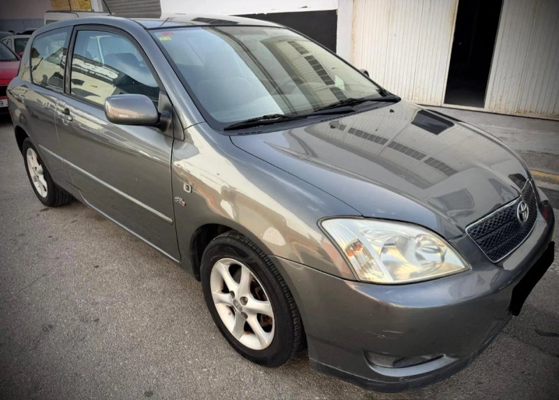 Toyota Corolla d4d 90cv buen estado - foto 1