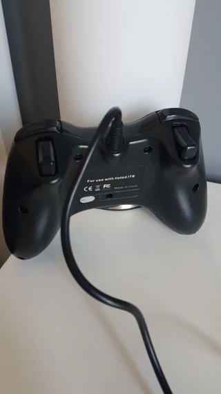 Comando Xbox 360 com cabo