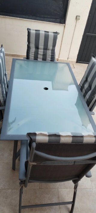 Mesa Jardín Cristal + 4 Sillas Aluminio