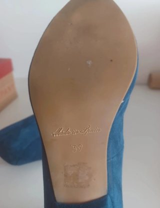Tacones azules