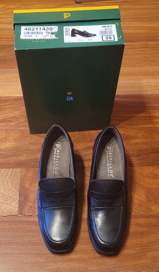 Zapatos de piel Pitillos