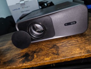Proyector 4K | 1200 ANSI | Dolby AUDIO | Google TV