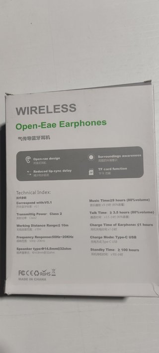 Auriculares Deportivos Negros con Cable USB