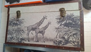 Baúl Vintage Jirafas y Palmeras