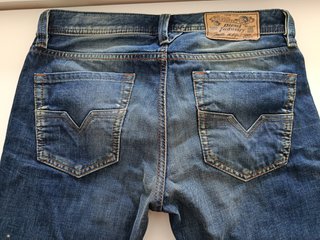 Diesel Larkee W29 L30 Regular Straight Jeans