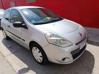 Renault Clio 2010 único dueño