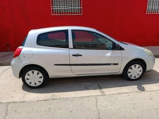 Renault Clio 2010 único dueño