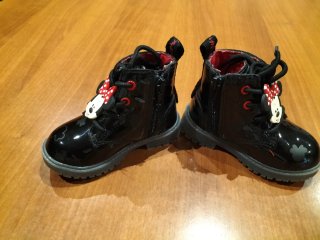 Botines niña Minnie Talla 22