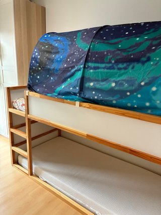 Litera Kura Ikea Madera